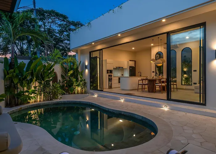 Villa Larente 2 - Modern Chic 2br, Close To Bingin