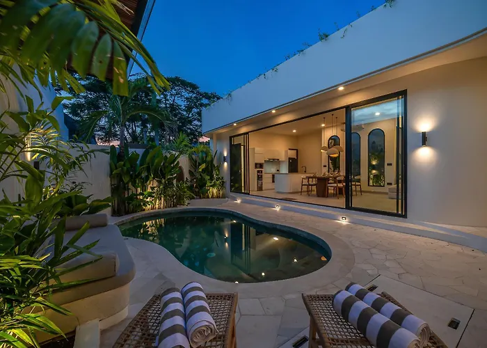 Larente 2 - Modern Chic 2br, Close To Bingin Villa