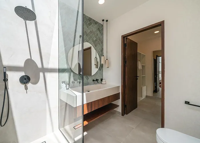 Villa Larente 2 - Modern Chic 2br, Close To Bingin Uluwatu