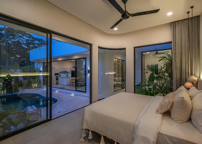 Villa Larente 2 - Modern Chic 2br, Close To Bingin *