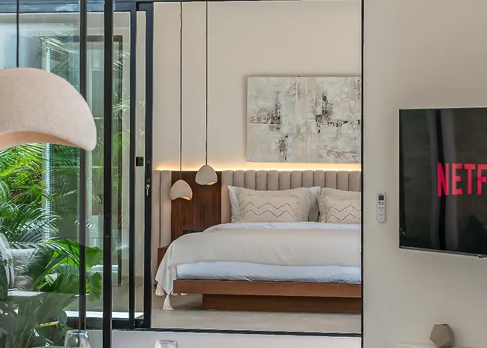Larente 2 - Modern Chic 2br, Close To Bingin Villa
